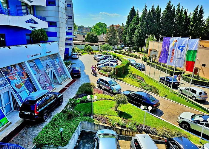 тракия плаза Hotel Slantchev Briag