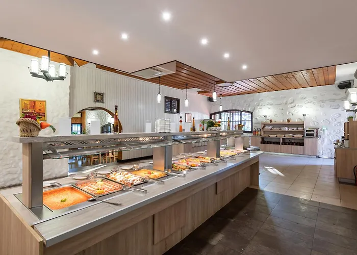 тракия плаза 4*