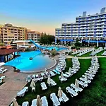 Ξενοδοχείο тракия плаза 4*